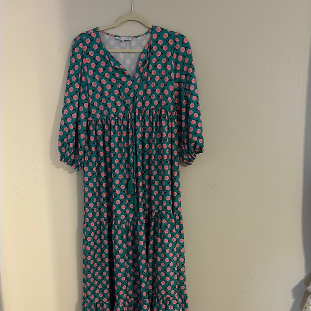 Blue and White Puff Sleeve V-Neck Maxi Sundress